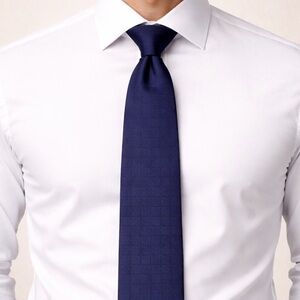 Cole Haan Dark Blue Patterned 100% Silk Handmade Tie 58x4